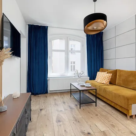 Charming In The Center Of By Renters * Katowice