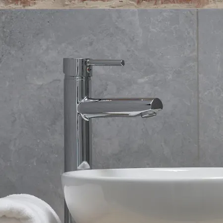 Appartement Charming In The Center Of By Renters