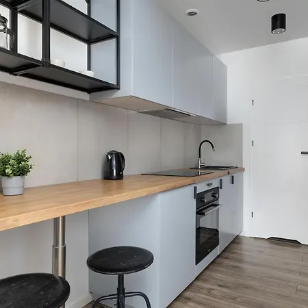 Appartement Charming In The Center Of By Renters