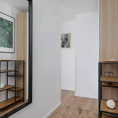 Charming In The Center Of By Renters Appartement Katowice