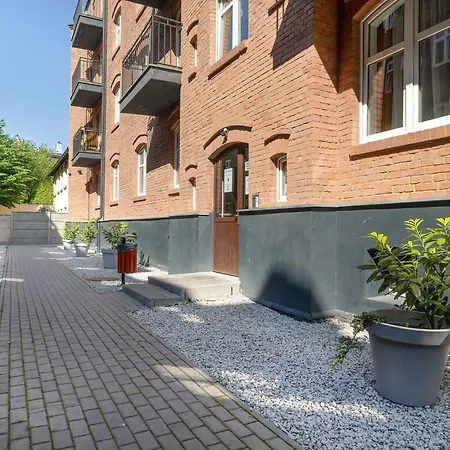 Charming In The Center Of By Renters * Katowice