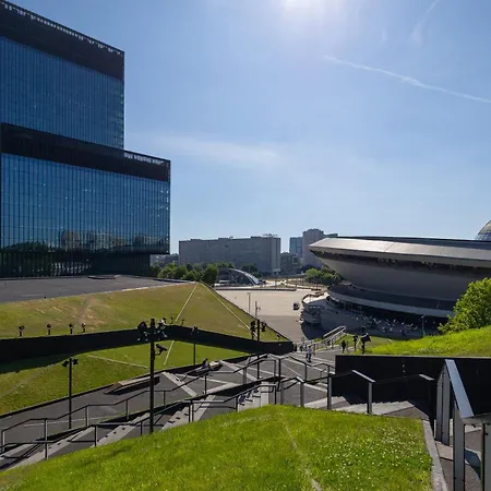 Charming In The Center Of By Renters *