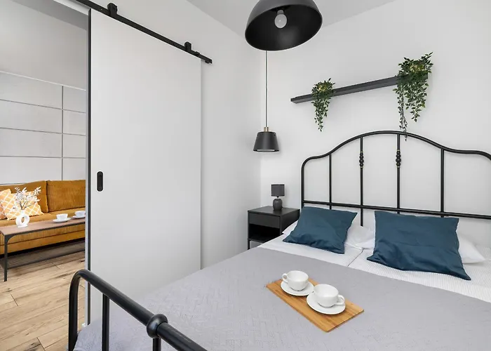 דירה Charming In The Center Of By Renters