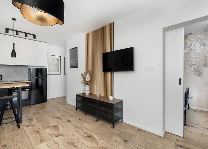 Charming In The Center Of By Renters קטוביץ