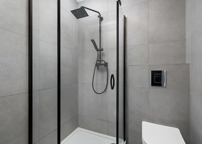 Charming In The Center Of By Renters קטוביץ