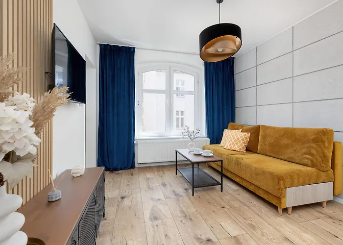 Charming In The Center Of By Renters * קטוביץ