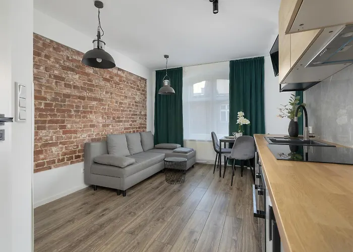 Charming In The Center Of By Renters * קטוביץ