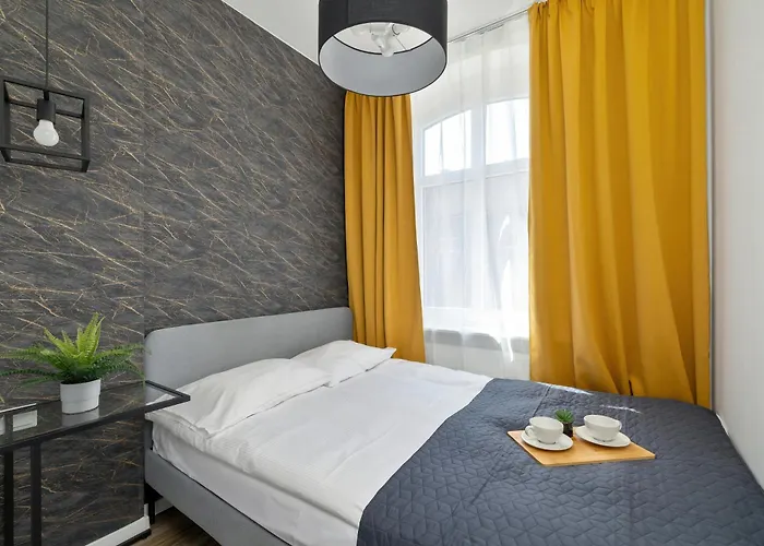 דירה Charming In The Center Of By Renters *