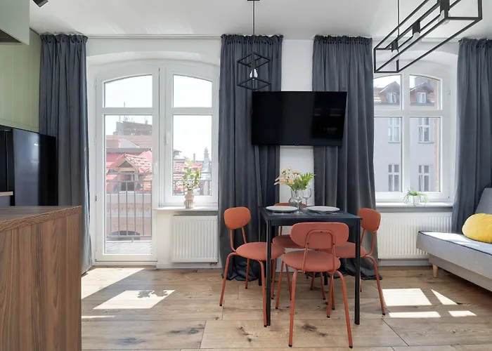 דירה Charming In The Center Of By Renters קטוביץ